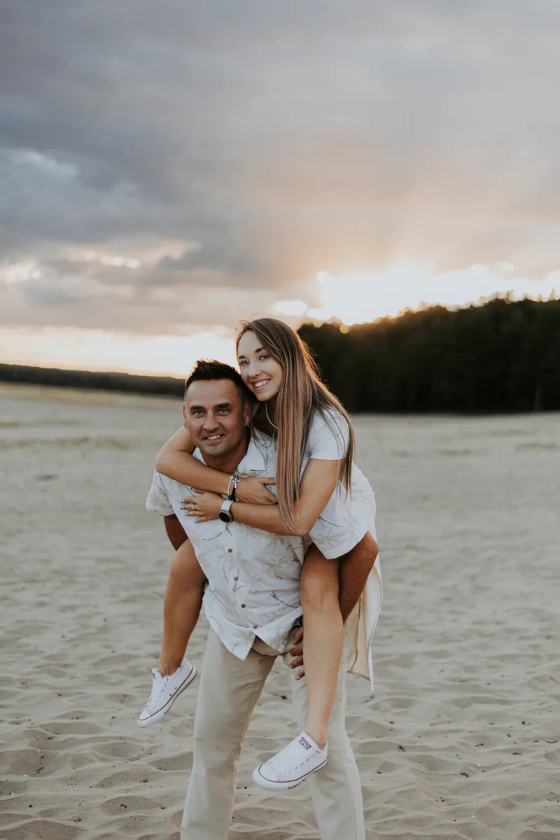 Sesja Rodzinna na Pustyni Błędowskiej – Soulmates Foto, fotograf ślubny Śląsk